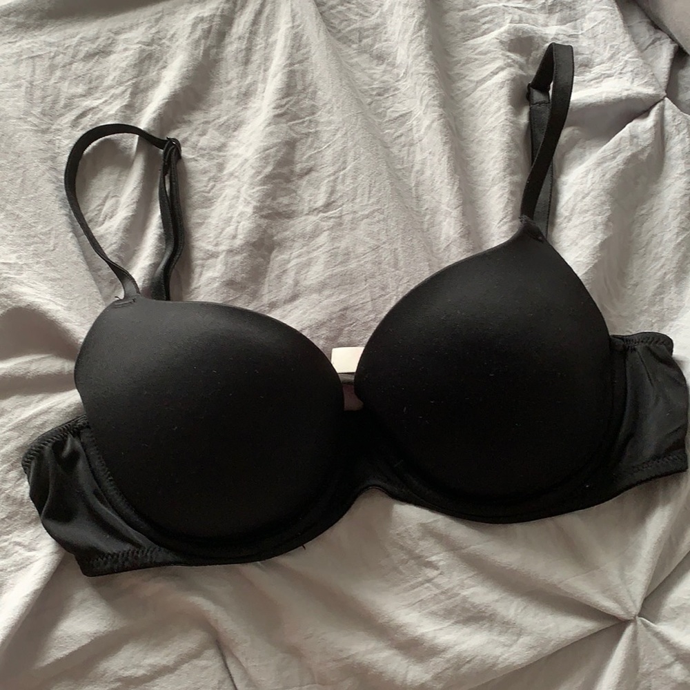 PINK wear everywhere lightly lined bra
